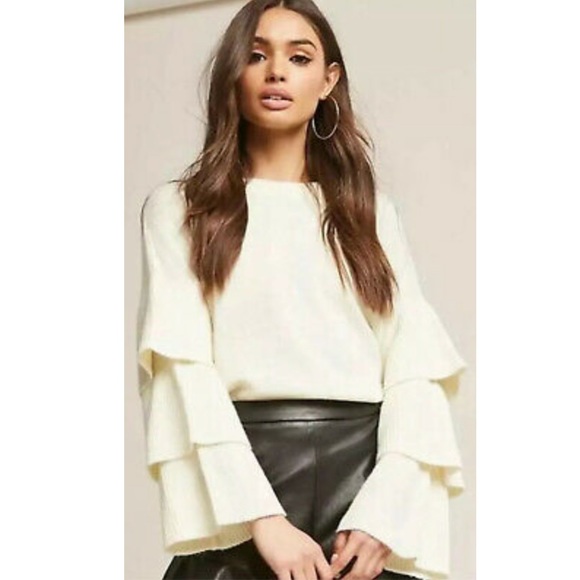 Anthropologie Sweaters - Anthro FARM Rio Tiered Ruffle Sleeve Crop Sweater